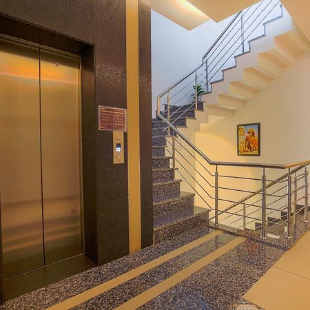 Hotel Golden Stay Amritsar Buitenkant foto