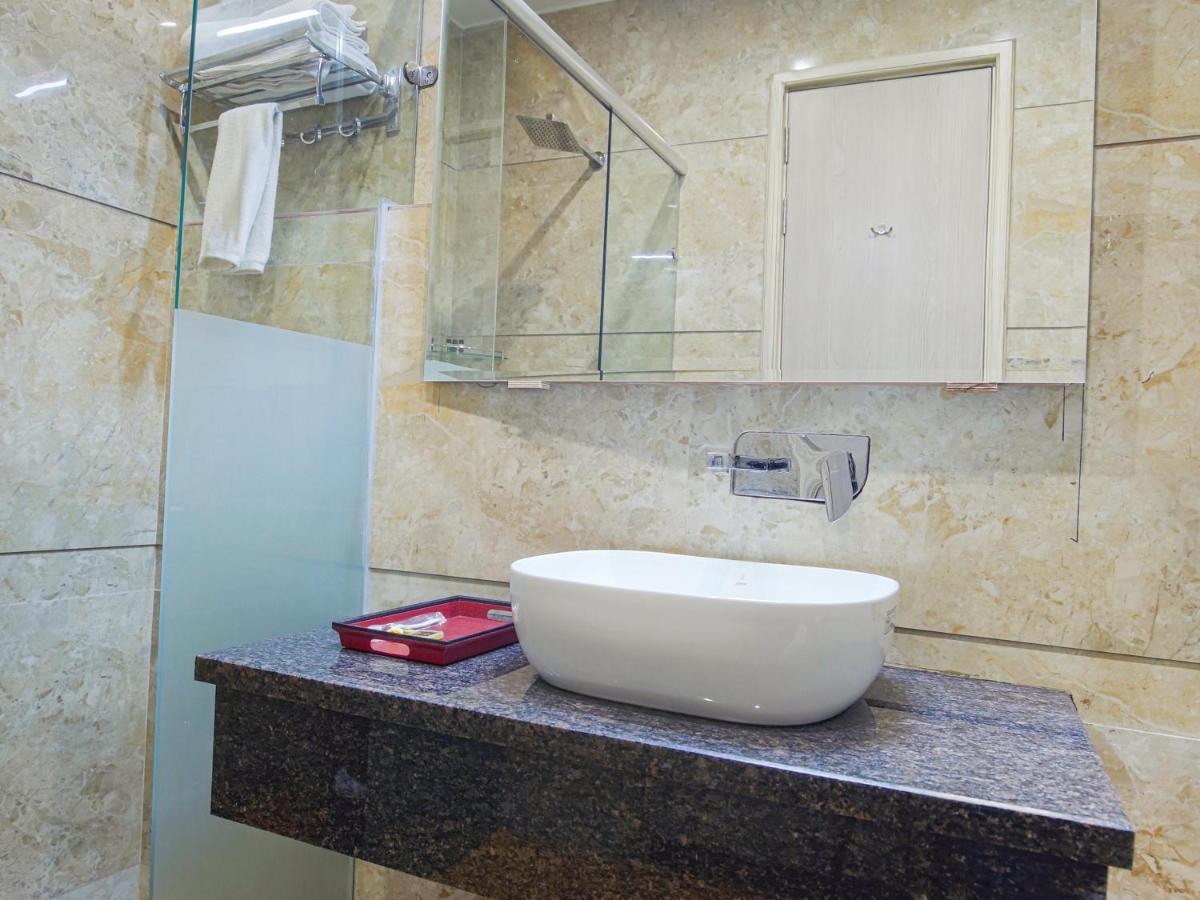 Hotel Golden Stay Amritsar Buitenkant foto