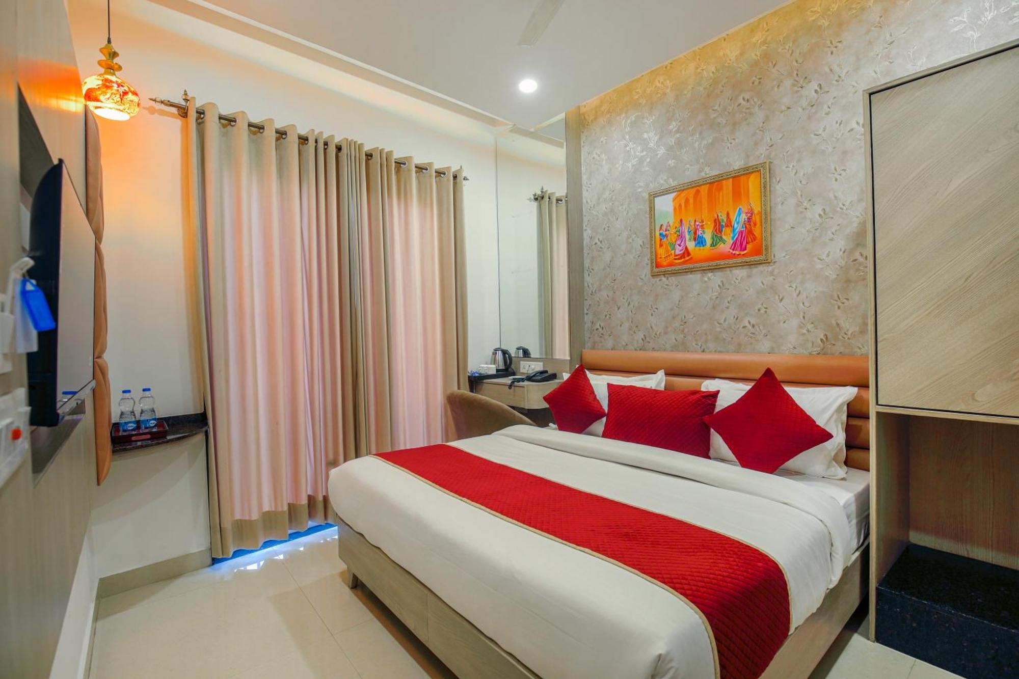 Hotel Golden Stay Amritsar Buitenkant foto