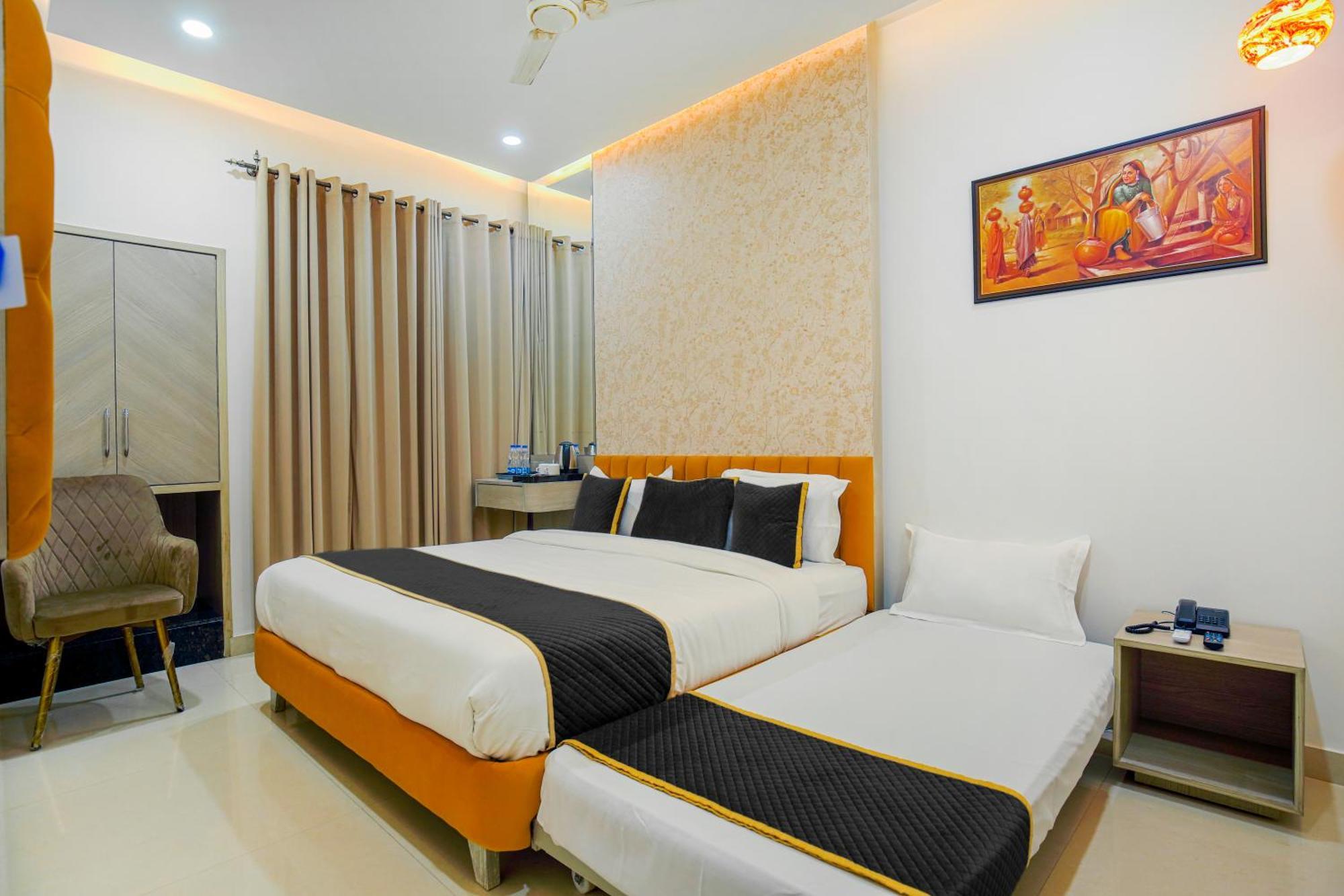 Hotel Golden Stay Amritsar Buitenkant foto