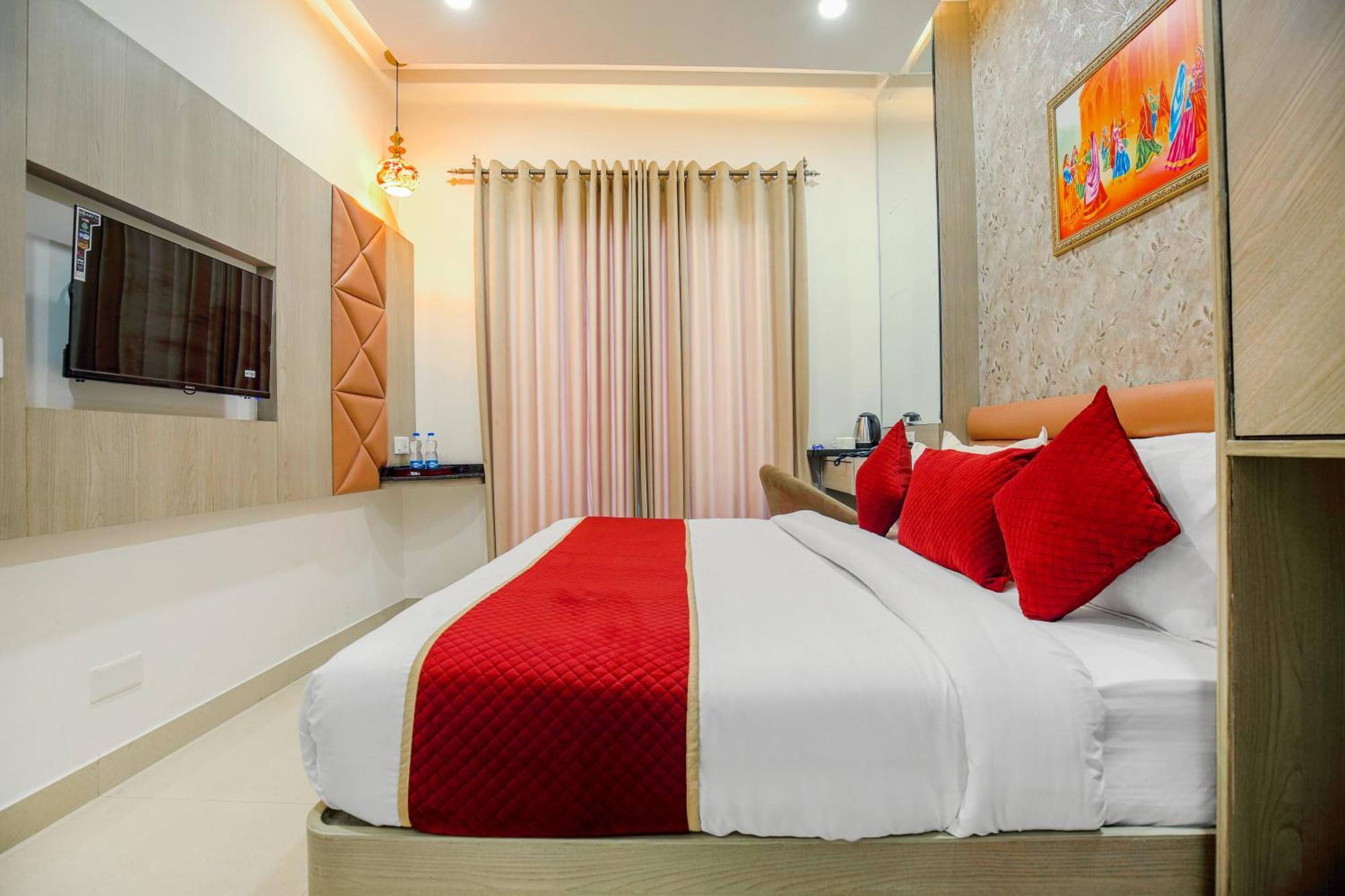 Hotel Golden Stay Amritsar Buitenkant foto